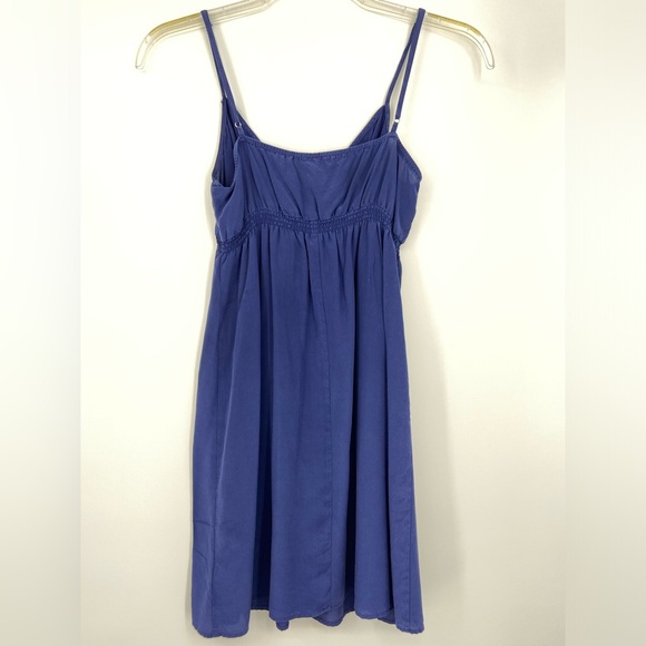 Aqua Mini Silk‎ Blue dress, v-neck, sleeveless, elastic high waist, size Medium - Picture 2 of 9